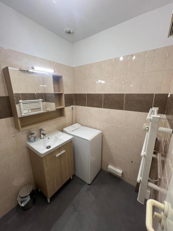 Appartement Unique Dans Le Domaine De La Sangliere Bormes-les-Mimosas Eksteriør billede